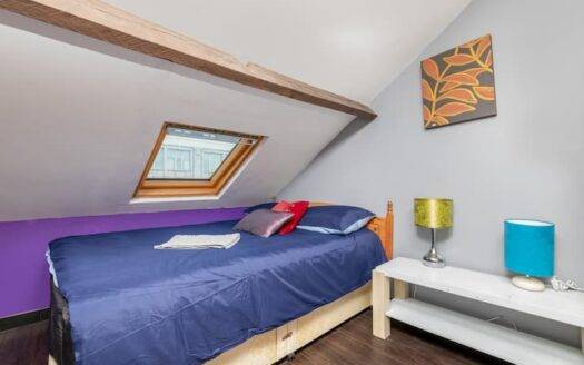 Newcastle City 2 Bed Open Plan Living Apartment
