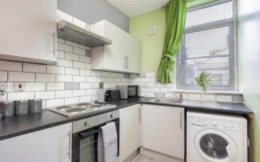 Stockton Town Apartment (Free Parking and WiFi)