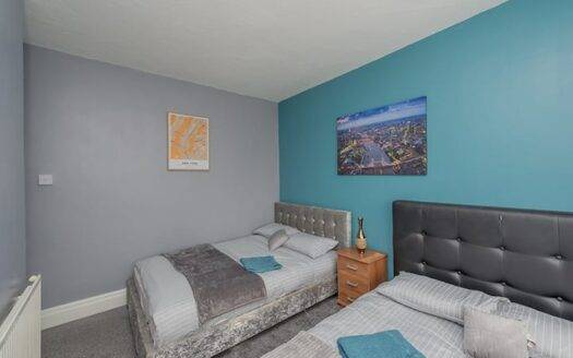 Leeds City House (Free Parking and WiFi)